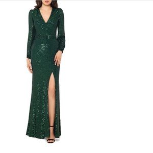 Xscape Long Sleeve Sequin Gown In Hunter Green Color- New With Tag - Reemoly